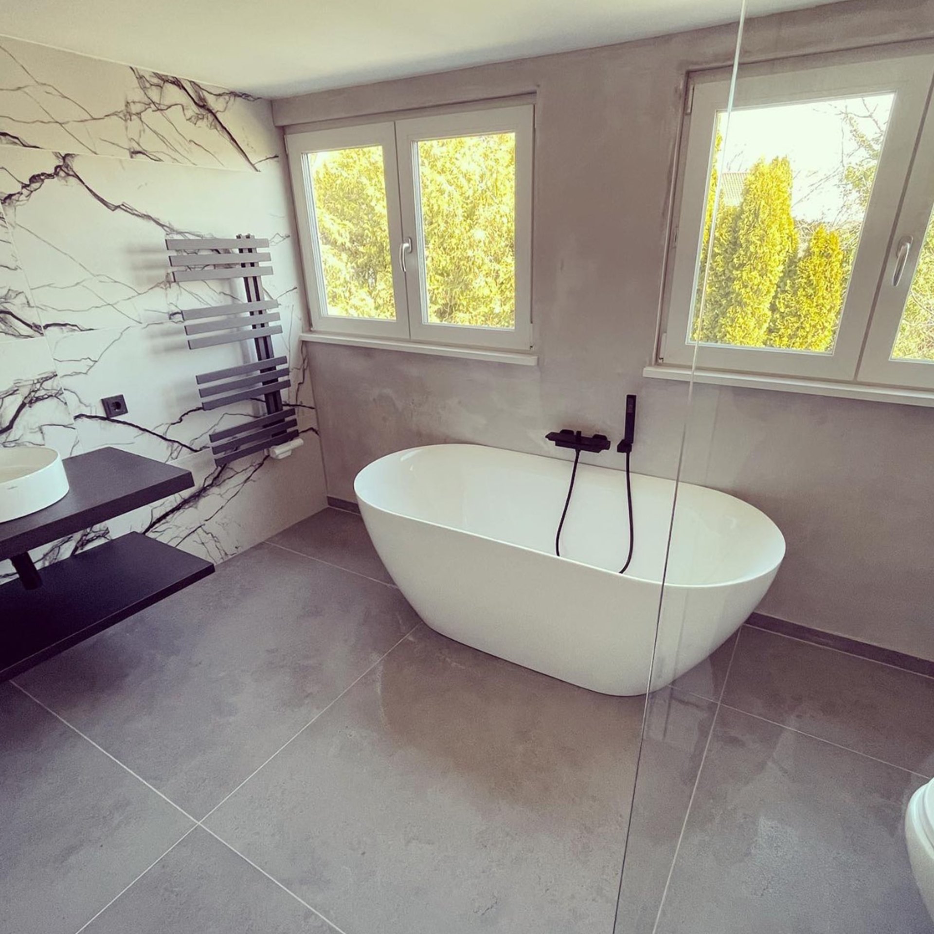 Badewanne freistehend